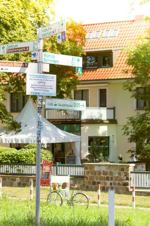Cafe'Seestrasse Magdeburg Exterior photo