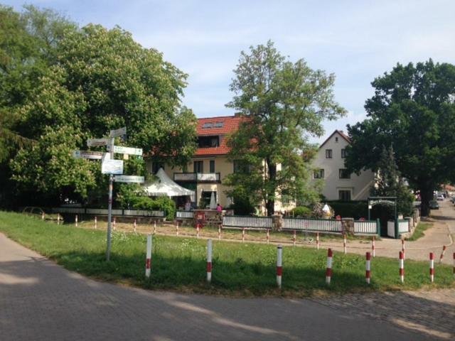 Cafe'Seestrasse Magdeburg Exterior photo
